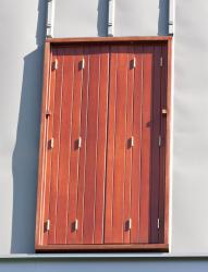 Volets bois repliables en tableau contemporains