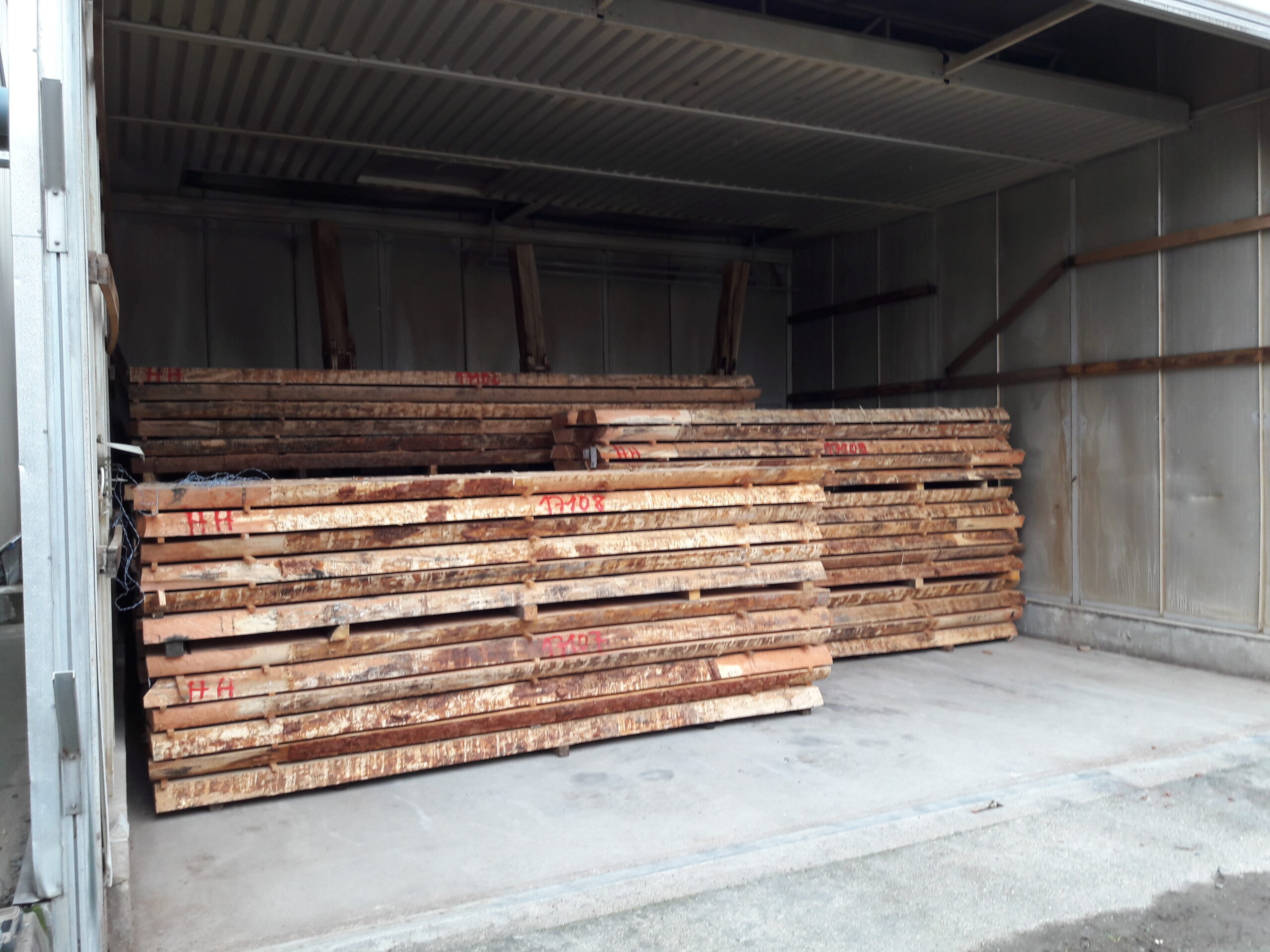 20191004_085406 stockage bois gpf