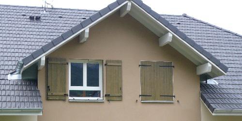 Volet en bois massif plein