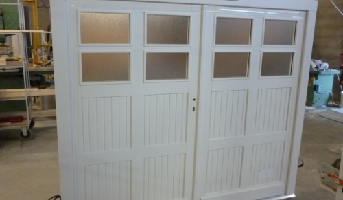 Porte de garage en bois fabrication sur mesure