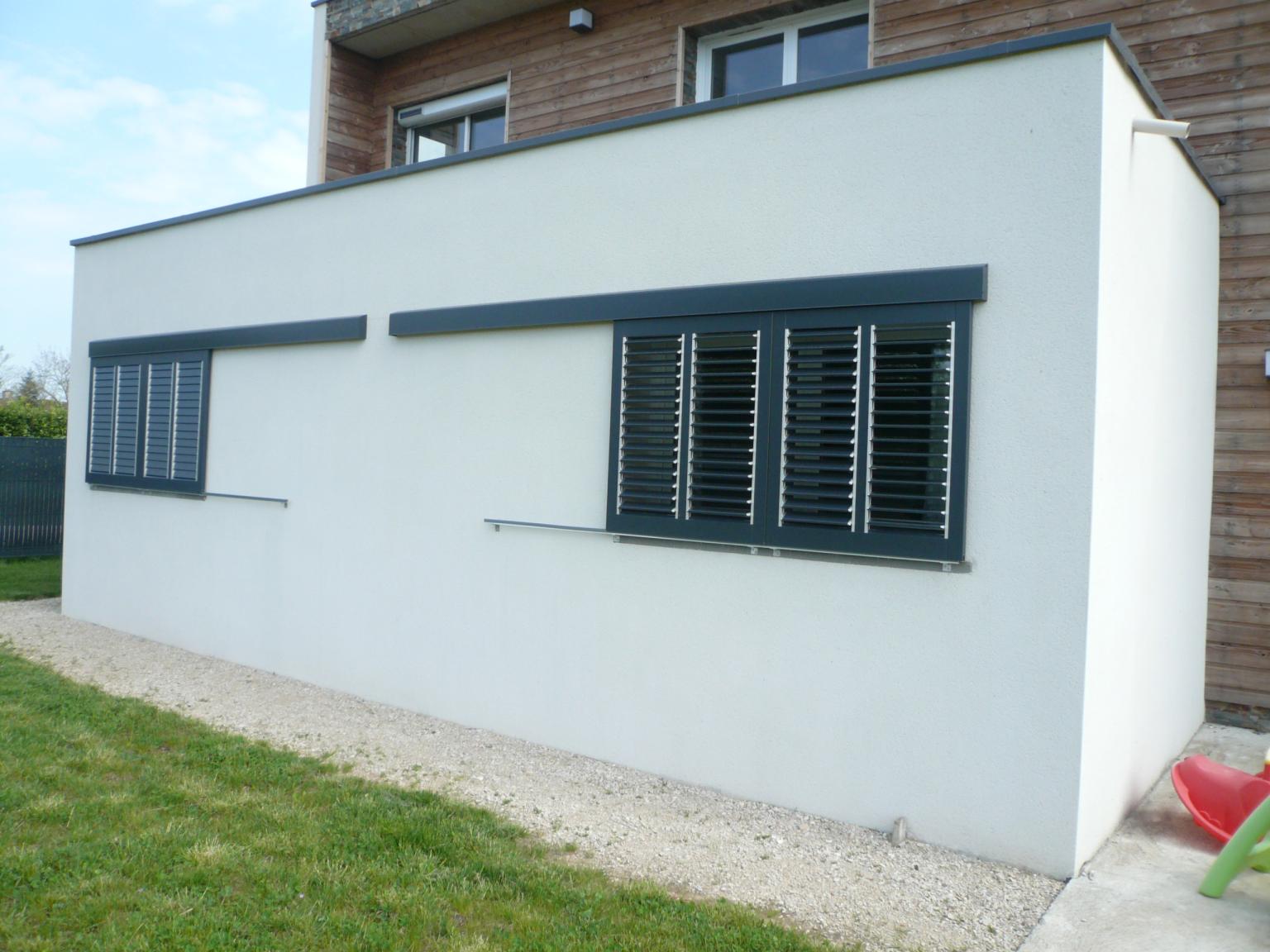 volet coulissant bois moderne et design